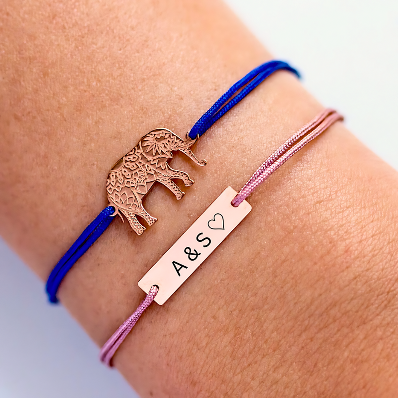 Personalisierter Schmuck mit Elefantenarmband und Namensgravur für besondere Anlässe.