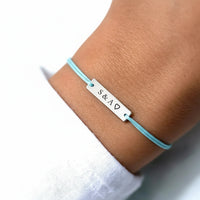 Armband 925 Silber rechteckige Gravurplatte personalisierbar blau Momentoss Wien