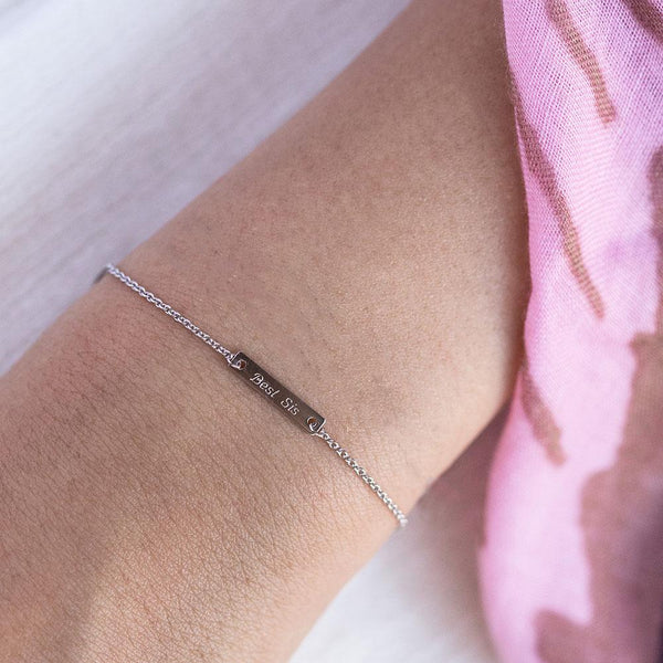 Armband 925 Silber Gravur Nahaufnahme Detailansicht Momentoss