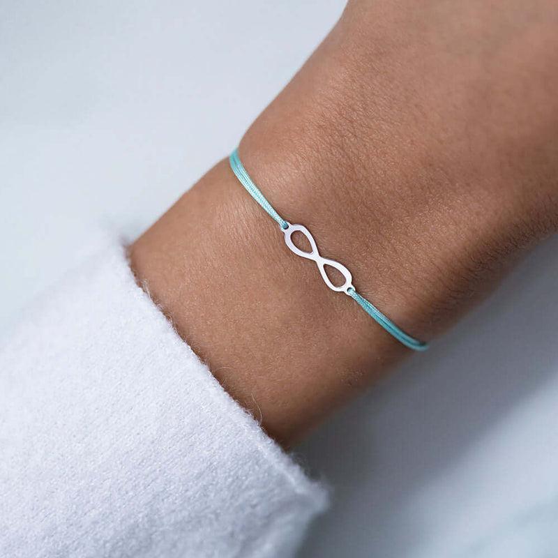 Momentoss Armbänder Infinity