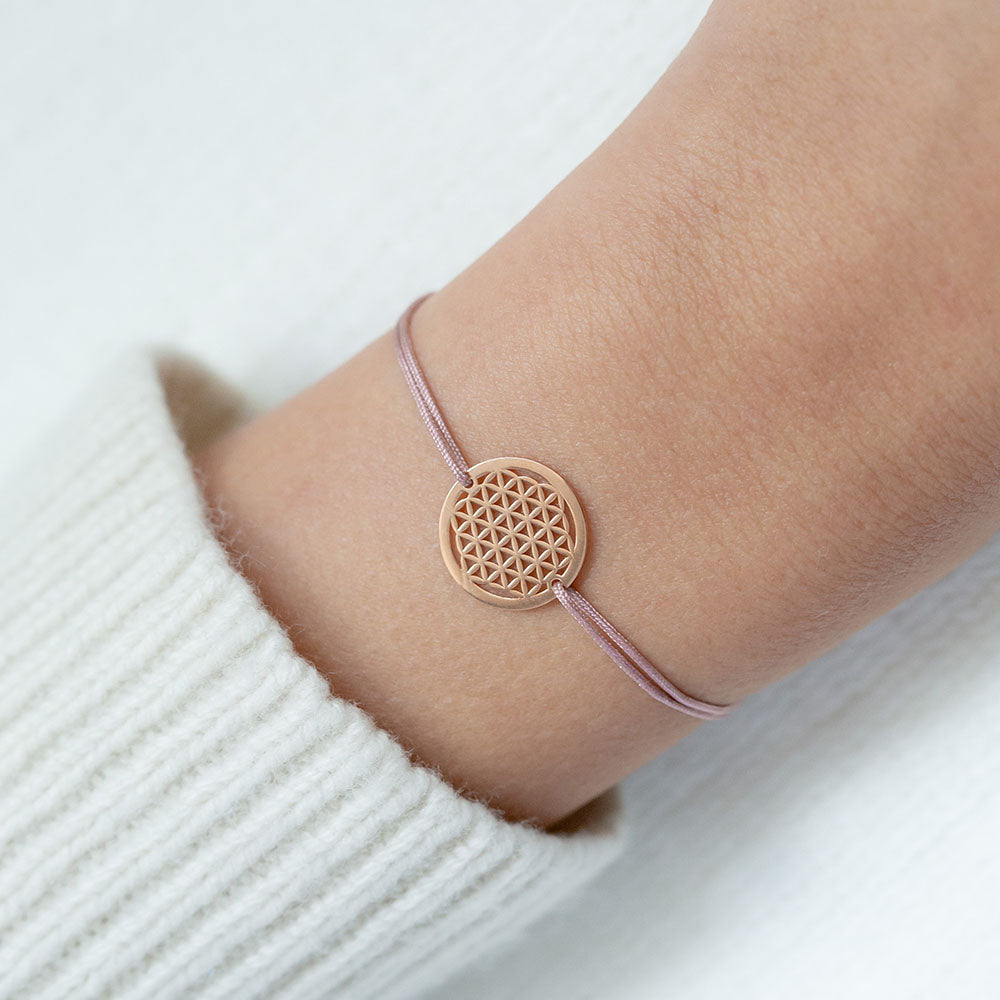 Lebensblume Armband Nahaufnahme Harmonie Momentoss Wien